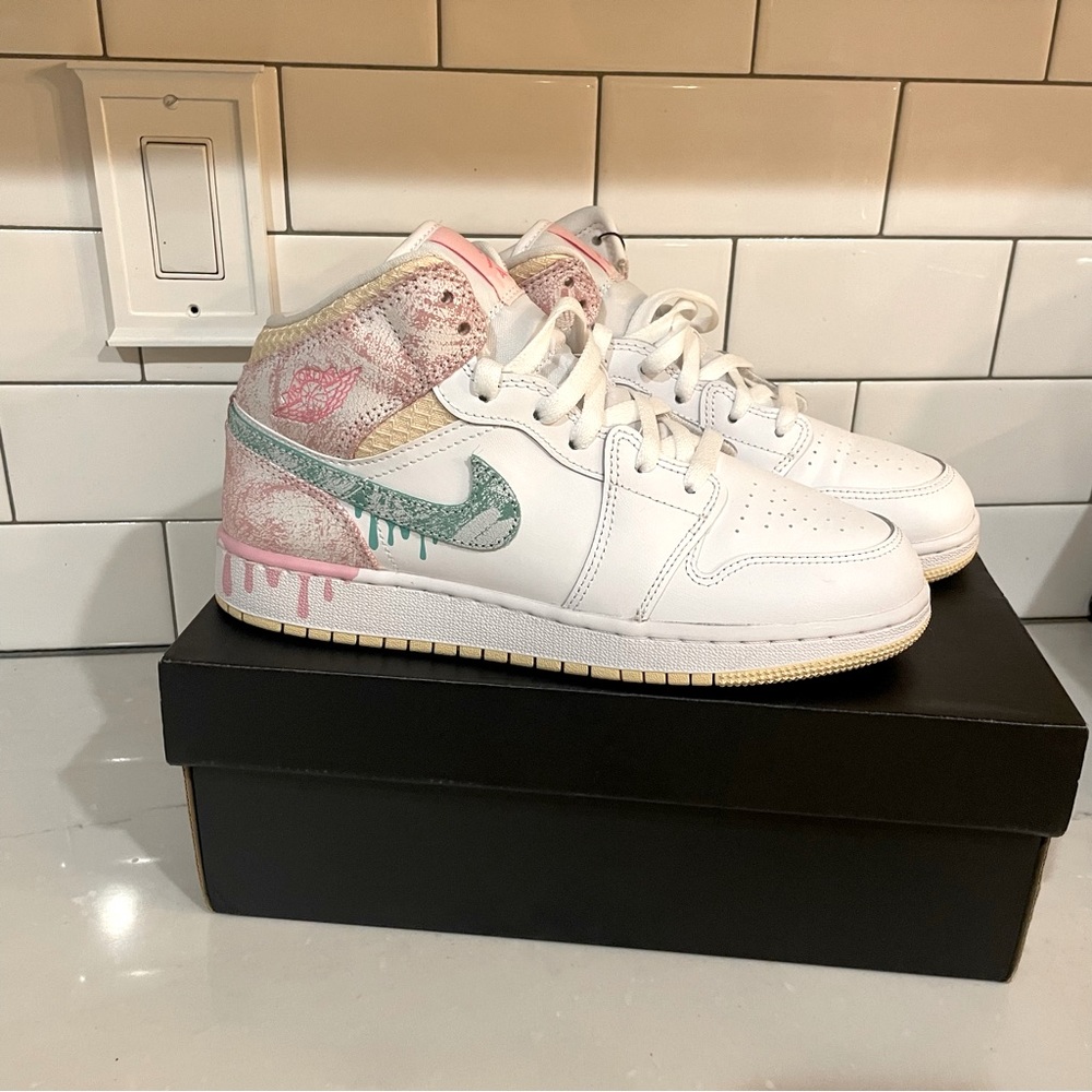 Air Jordan 1- Ice Cream